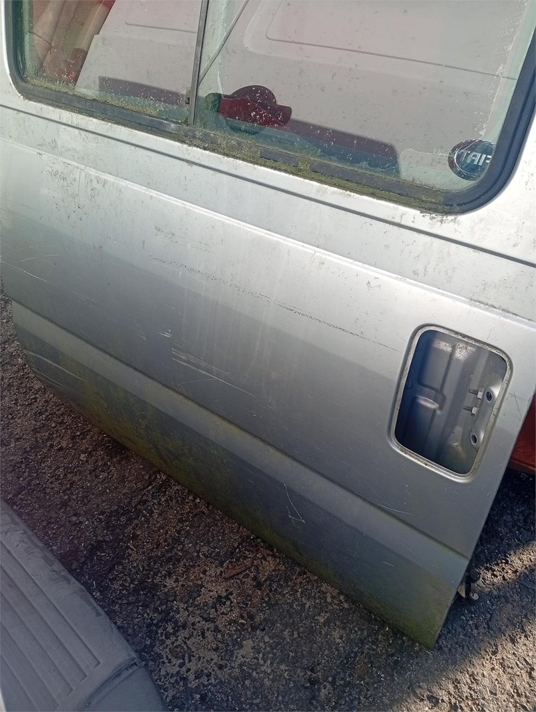 Foto 2 puerta trasera fiat scudo 