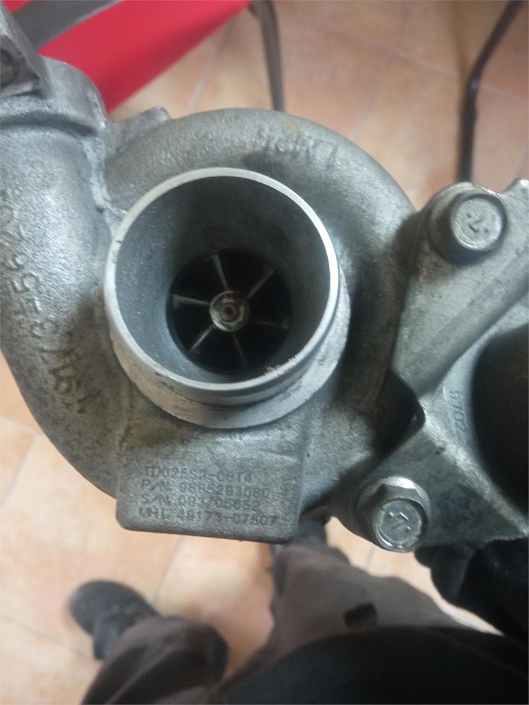 Foto 2 Turbo Compresor TD025S2-06T4 citroen 